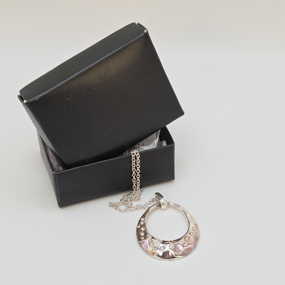 New! PMB PEMBROCK Necklace Crystal Assents Cutout Silver Plated‎ 17" Extender 3"
